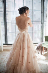 Romantic Floral Sweetheart Appliqued A-line Tulle Wedding Dress, AB0302