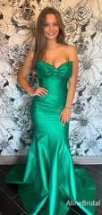 Elegant Green Strapless Long Mermaid Prom Dress with Striking Bow, Evening Dress, PD382113